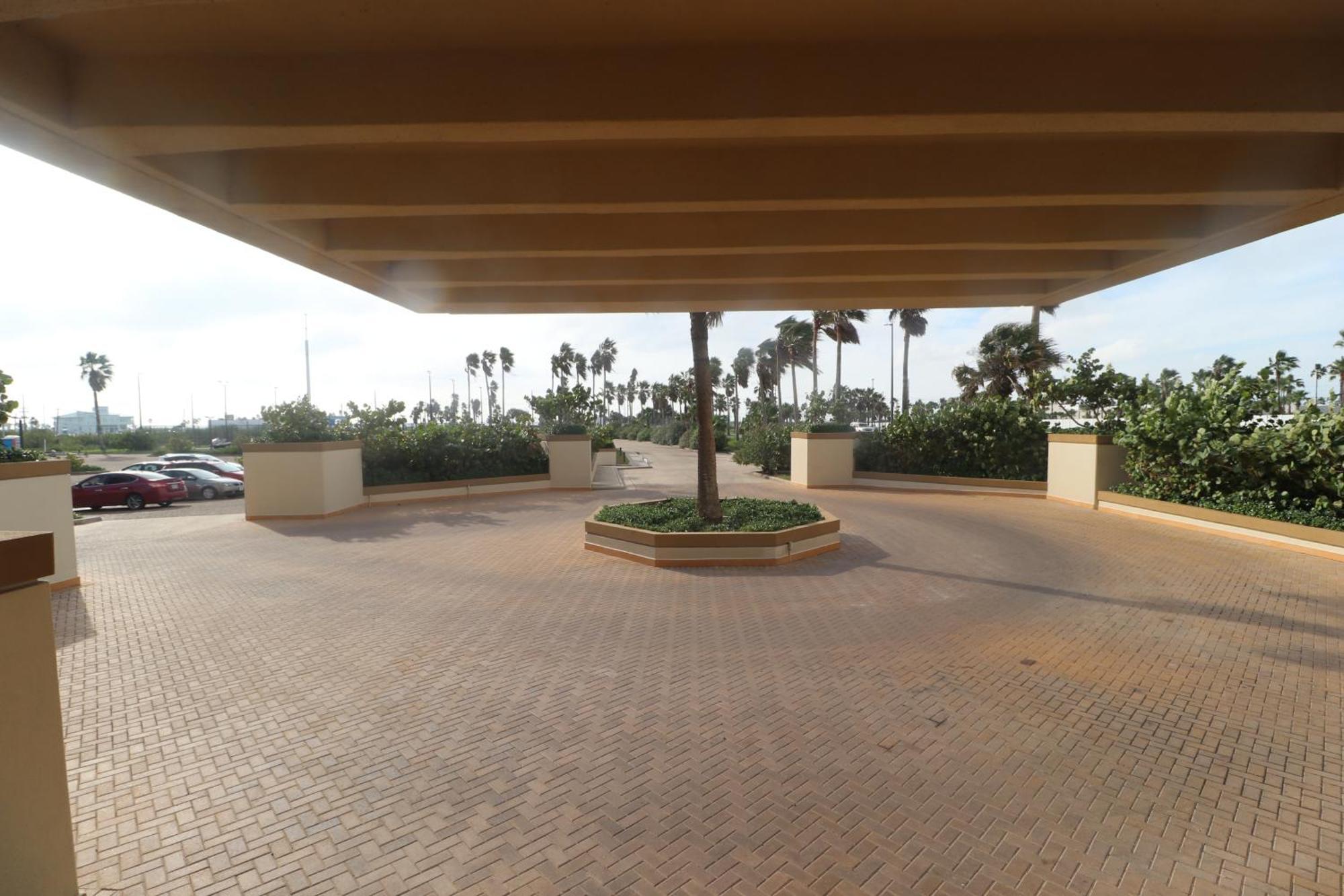 Bridgepoint Condominiums 南帕诸岛 外观 照片