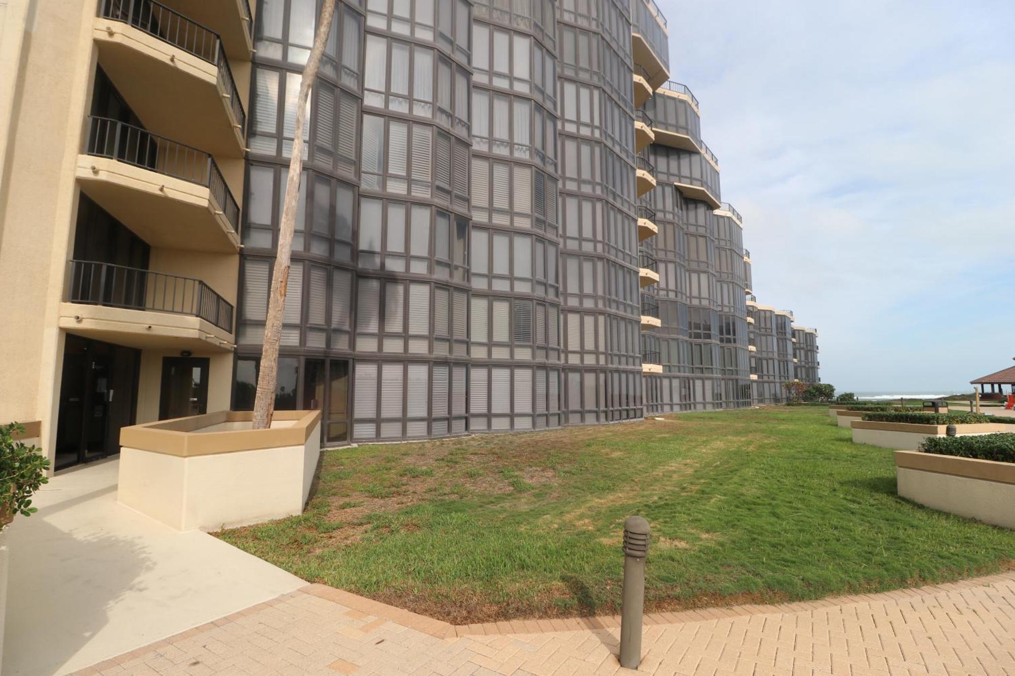Bridgepoint Condominiums 南帕诸岛 外观 照片